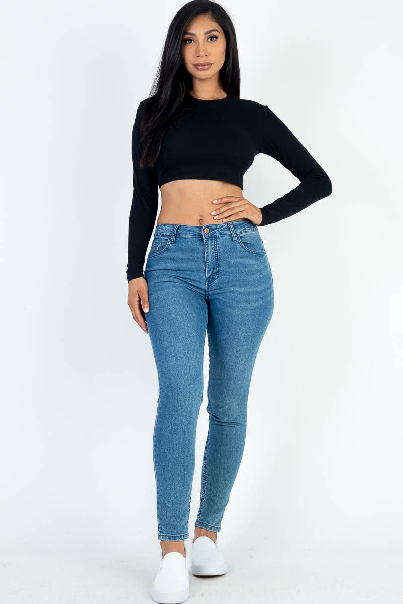 CAPELLA APPAREL - Crew Neck Long Sleeve Cropped Top